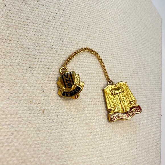 Vintage High School Lapel Pin 1970 VHS Student Council Tie Tack Retro - Picture 4 of 8